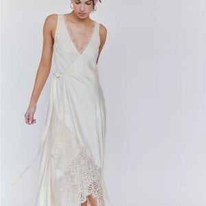 Elegant Asymmetrical Cream Lace Dress